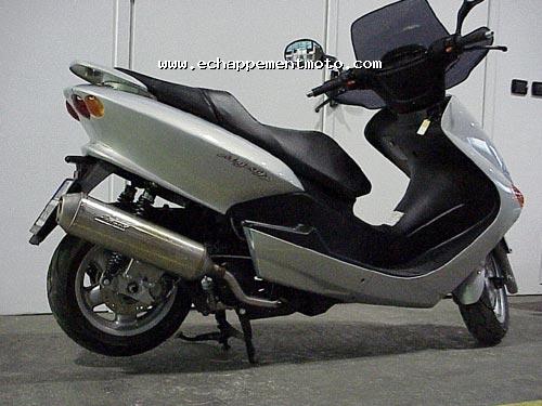 Leovince YAMAHA MAJESTY 125